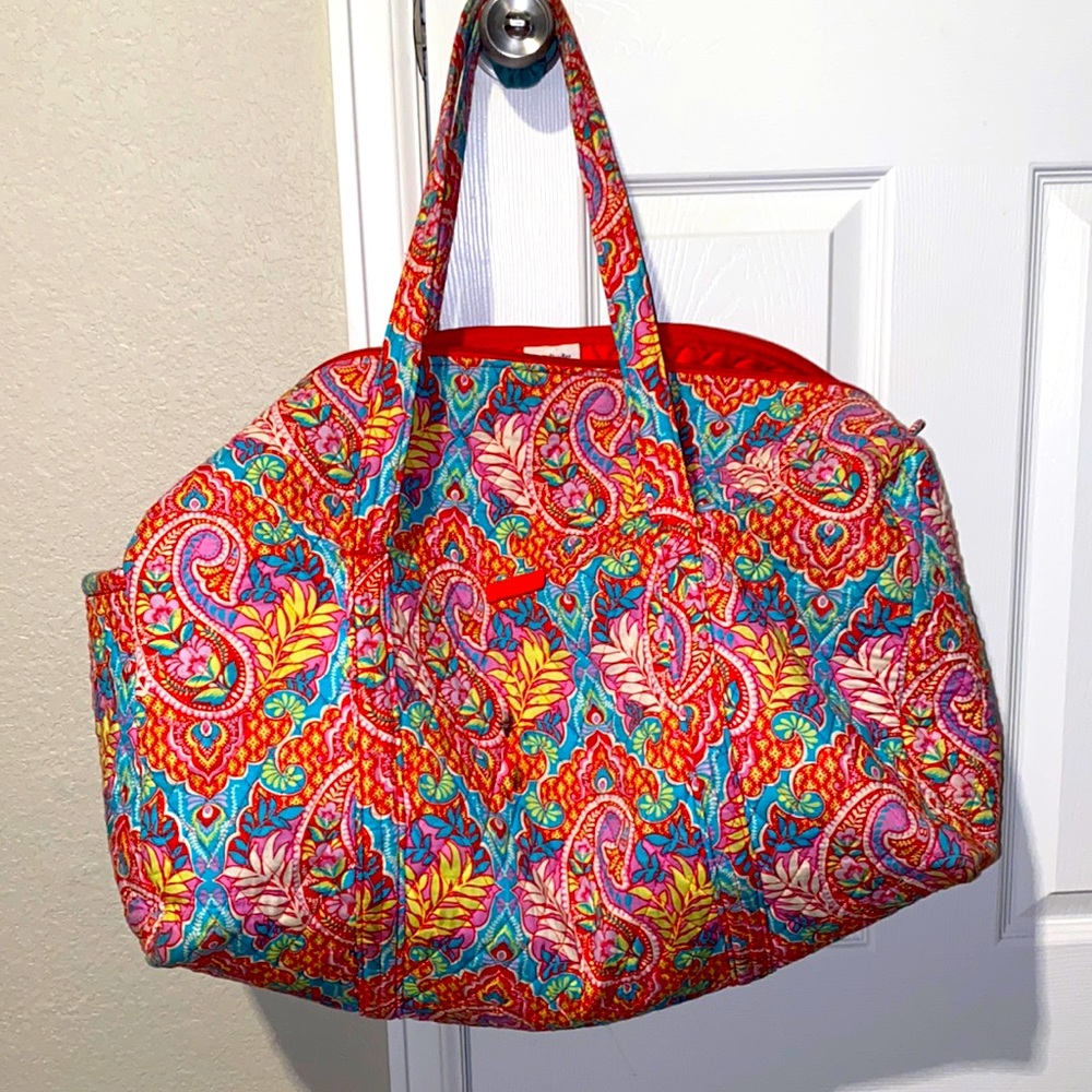 Vera Bradley duffle bag